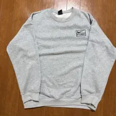 NIKE STUSSY コラボ クルーネック スウェット グレー - メルカリ