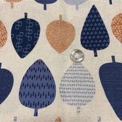 葉っぱ柄 綿麻生地 5100