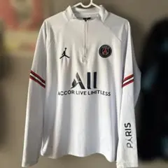 エ*イ様 Paris Saint-Germain ジョーダンコラボ ジャージ