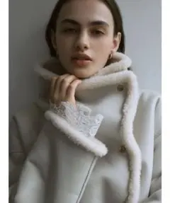 新品・タグ有り/LAGUNAMOON フェイクムートンスタンドカラーコート