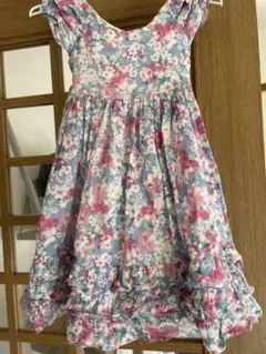 ローラアシュレイ　100 ４歳　ワンピースのサムネイル