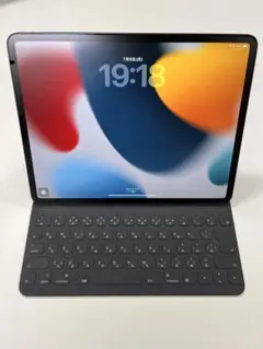 iPadPro 12.9 1TB Cellular＋Keyboard Folioのサムネイル