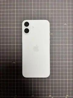 iPhone 16 Plus 128GB ホワイト SIMフリー