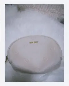 MARY QUANT 花柄エンボス ポーチ