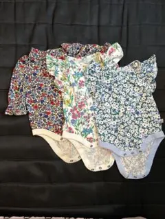 M*☆様 baby gap 花柄ロンパース 3枚セット　新生児　女の子　夏　50