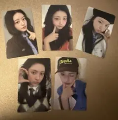 ILLIT トレカ　bomb 5枚セット