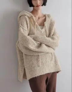 メランジフードニットプルオーバー　ローリーズファーム