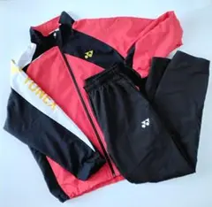 YONEX 赤黒 ジップアップ ウォームアップウェア上下セット　Ｓ• Mサイズ