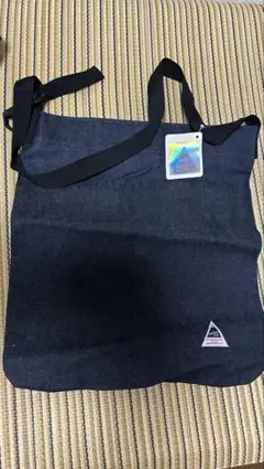 AWESOME LIFE サコッシュ