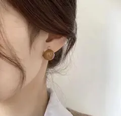 ☆新品 シンプル ゴールド ボール ルーフ ピアス オフィス 大人可愛い 韓国