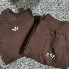 adidas kitty スウェット　セットアップ