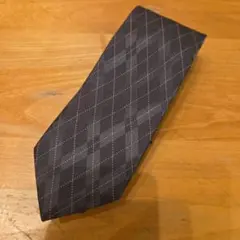 【美品】タケオキクチ ネクタイ シルク100% グレー　ピンク