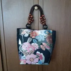 花柄 和装用バッグ 木製ビーズ付き