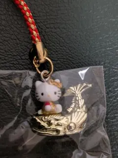 【未開封】【名古屋限定】ご当地キティ金のシャチホコバージョン