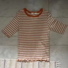 オレンジとホワイトのストライプTシャツ