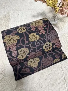 山口美術織物 黒地藤に菊唐織袋帯 - メルカリ