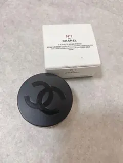 シャネル　リップ&チーク　ボーム　ライヴリー　ローズウッド　5 ヌメロアンドゥ