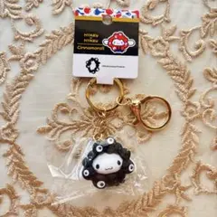 シナモロール 黒ミャクミャク キーホルダー 限定 サンリオ　万博