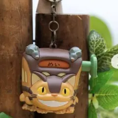 となりのトトロ ネコバスの行き先くるくるキーホルダー　ジブリ　猫バス