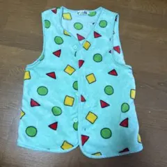 しまむら　クレヨンしんちゃん　パジャマ　ベスト　150
