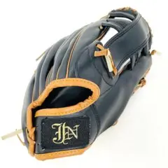 Item thumbnail for item 30d88c2f-36c0-4eef-a873-9d41cceba47d