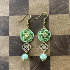 水引きピアス　黄緑×グリーンパール