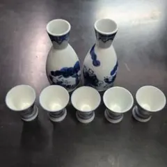 【昭和レトロ・当時物箱付】有田焼 鍋島焼 唐子柄 酒器セット 徳利2本お猪口5客