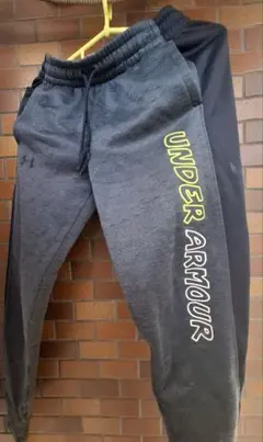 UNDER ARMOUR スウェットパンツ グレー/ブラック
