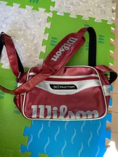 ウィルソン　エナメルバック　ショルダーバッグ