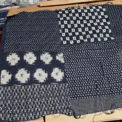 お値下げしました！ネイビー パッチワーク生地 長さ約37センチ幅約61センチ紬風
