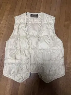 80s Eddie Bauer クリーム色 ダウンベストのサムネイル
