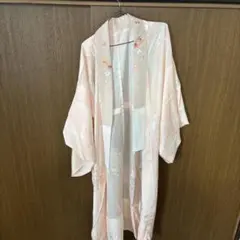 最終値下げ　淡いピンクの刺繍入り長襦袢のサムネイル