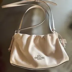 COACH 桜色ショルダーバッグ