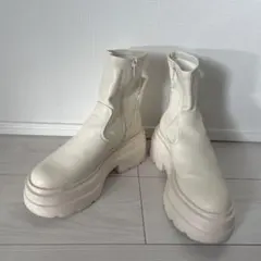 ローリーズファーム　ストレッチスニーカーブーツ 厚底　ホワイト　Mサイズ