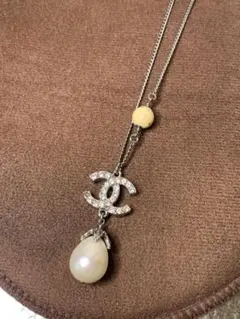 シャネルネックレス　ココマーク　パール付き　ヴィンテージ　　石取れあり