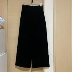 ZARAベルベットワイドパンツ