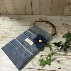 スマホポーチ　ハンドメイド