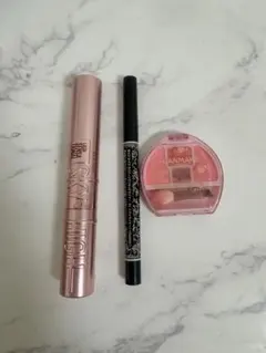 Sky High マスカラ & アイライナー & Canmake アイシャドウ