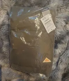 【新品タグ付き】ラスト一点　ケルティ　マフラー　カーキ