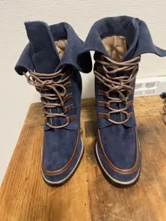 バルコニーアンドベッド ネイビー スエード レースアップブーツ 約8cmヒール