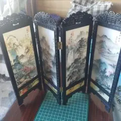 屏風 花と風景の画
