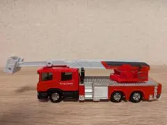 ミニカー改造 自作品 日野プロフィア 4軸 50m級消防はしご車 ミニカー改造 自作品 日野プロフィア 4軸 50m級消防はしご車 - メルカリ