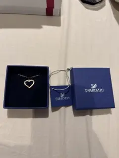 SWAROVSKI スワロフスキー ハート ネックレス 箱付き