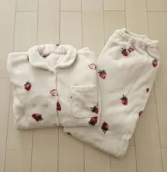 いちご柄フリースパジャマセット