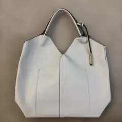 NATURAL BEAUTY BASIC トートバッグ　ベージュのサムネイル