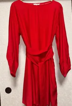 H&M 赤 ワンピース EUR 40のサムネイル