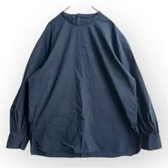 ボリューム袖　バンドカラー　長袖シャツ　ブラウス【L】バックボタン　ネイビー