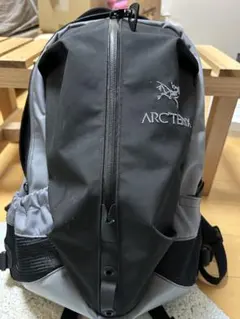 ✴︎ハチ様専用✴︎ARC'TERYX × BEAMS 別注 - メルカリ