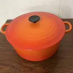 ル・クルーゼ 陶器なべ ブルー色 貴重な廃盤ブルー。 - メルカリ