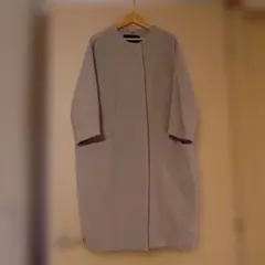 【☆美品☆】アナカ★ドルマンスリーブノーカラーコート　ベージュのサムネイル